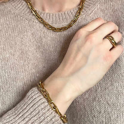 CHAIN BRACELET