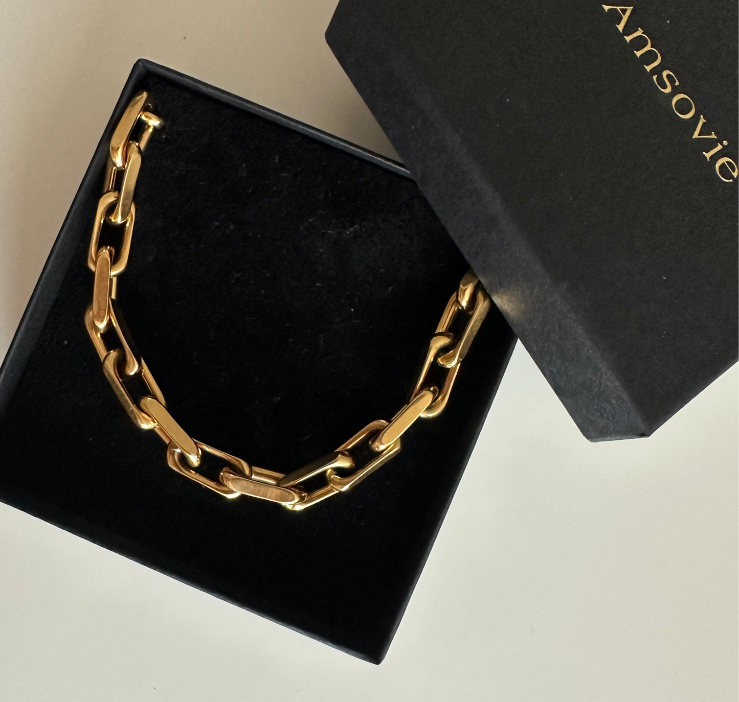 CHAIN BRACELET